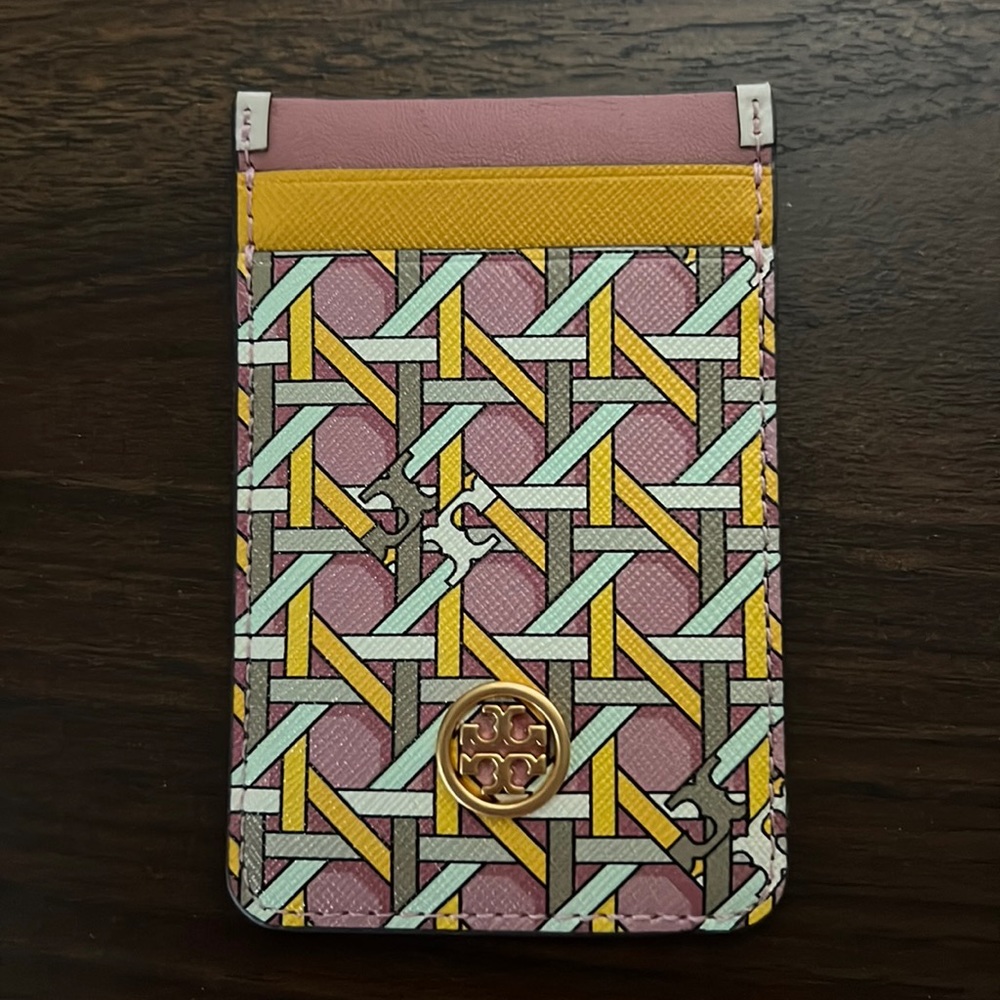 NWOT Tory Burch Robinson Printed Card Cell Phone Pocket. Pink Basketweave.